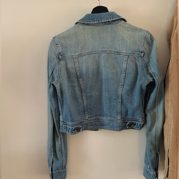 American Eagle // Cropped Denim Jacket - Picture 4 of 14